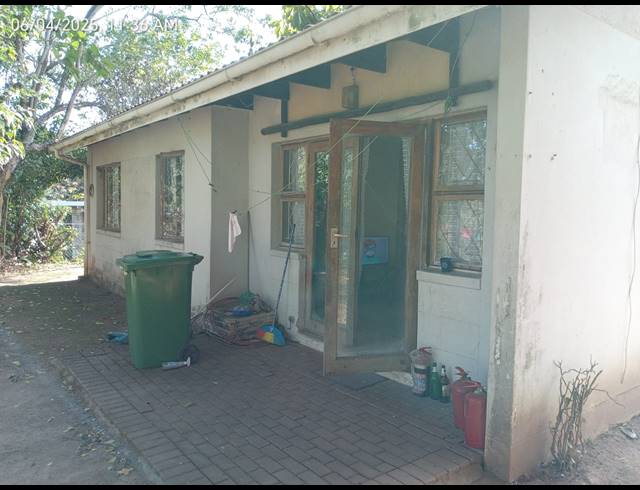 3 BEDROOM TOWNHOUSE FOR SALE IN BELLAIR